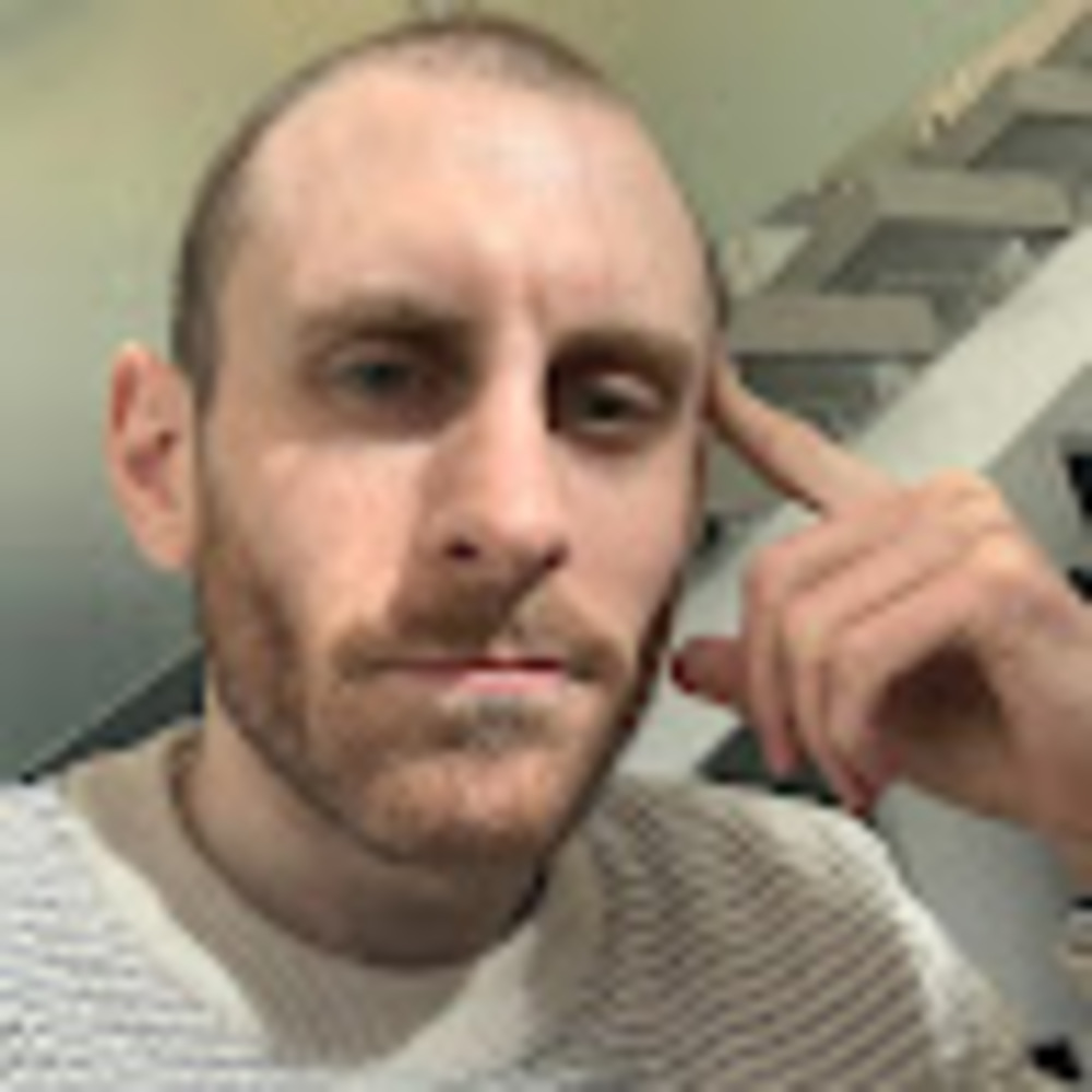 Meet your Posher, Aaron